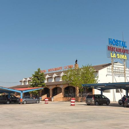 Hotel-Restaurante La Sima Castillo de Garcimuñoz Esterno foto